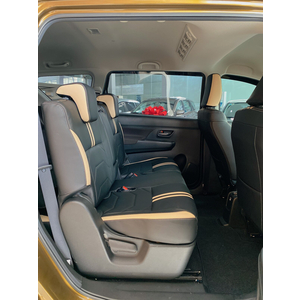 Suzuki Ertiga Hybrid AT