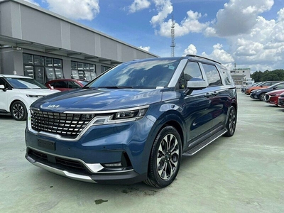 KIA Carnival 3.5G Signature 7 chỗ