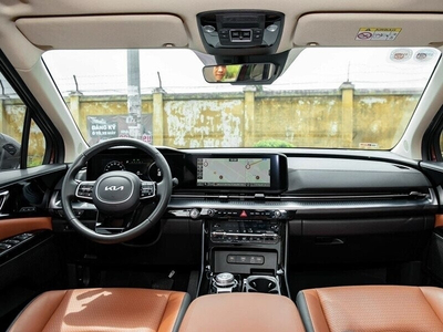 KIA Carnival 2.2D Premium 8 chỗ