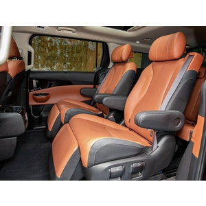 KIA Carnival 2.2D Premium 8 chỗ