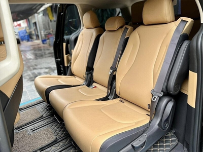 KIA Carnival 2.2D Luxury 8 chỗ