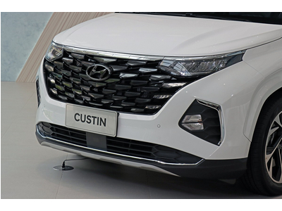 Hyundai Custin 1.5 Turbo Tiêu Chuẩn