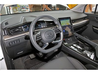 Hyundai Custin 1.5 Turbo Đặc Biệt