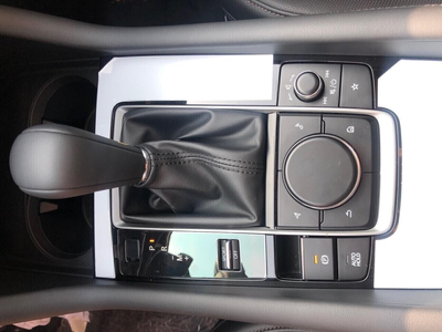 Mazda 3 Sport 1.5L Premium