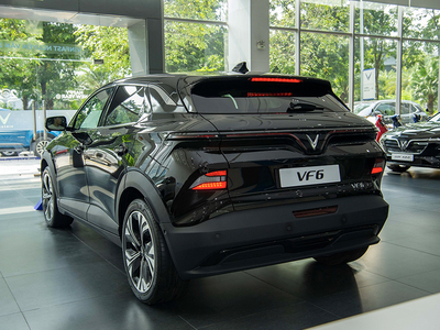 VinFast VF6 S 2025