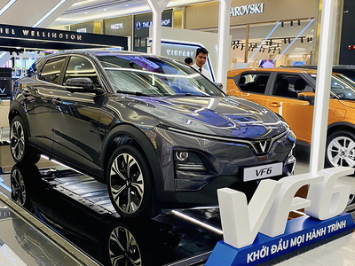 VinFast VF6 Plus 2024