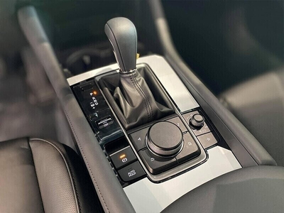 NEW MAZDA3 1.5L DELUXE 2025