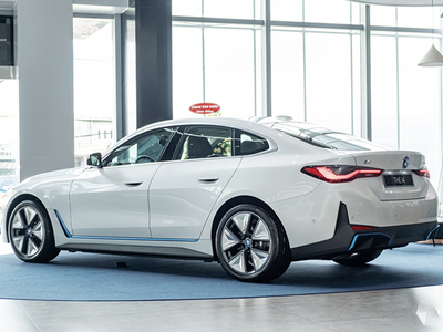 BMW i4 eDrive40