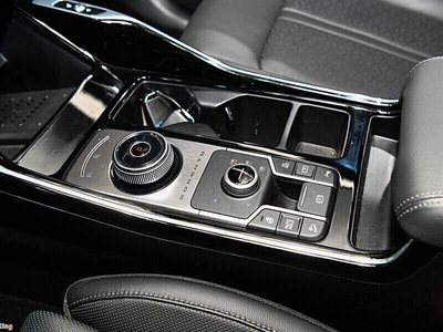 KIA New Sorento 1.6L Hybrid Signature AWD