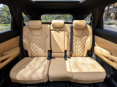 KIA New Sorento 2.2D Signature (7 Ghế Máy dầu) - Nội thất Đen