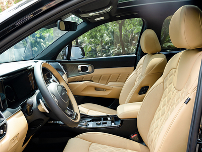 KIA New Sorento 2.5G Signature (7 Ghế Máy xăng) - Nội thất Nâu