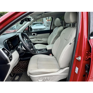 KIA New Sorento 2.2D Luxury (Máy dầu)