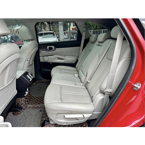 KIA New Sorento 2.2D Luxury (Máy dầu)