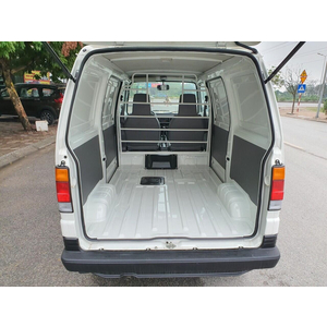 Suzuki Blind Van