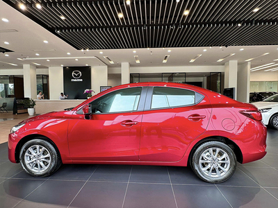 New Mazda 2 1.5 Luxury