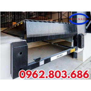 BÁN DOCK LEVELER DÙNG ĐIỆN 3 PHA – GIẢI PHÁP TẢI HÀNG AN TOÀN, NHANH CHÓNG CHO NHÀ MÁY & NHÀ XƯỞNG