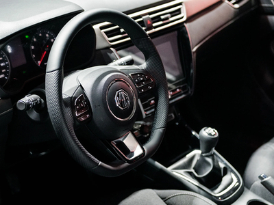 New MG5 1.5 CVT STD