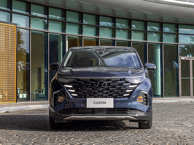 Hyundai Custin 2.0T Cao Cấp