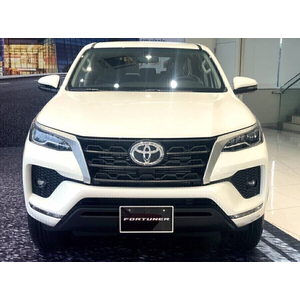 Toyota Fortuner 2.4 MT Dầu 4x2