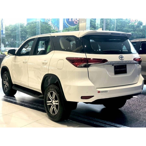 Toyota Fortuner 2.4 MT Dầu 4x2