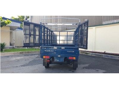 Xe tải Thaco Towner 800 - Thùng mui bạt - Tải 990kg