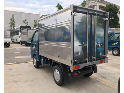 Xe tải Thaco Towner 800 - Thùng kín - Tải 990kg