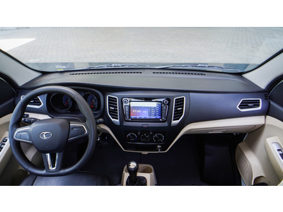 THACO FRONTIER TF230 - THÙNG KÍN, TẢI TRỌNG 990KG