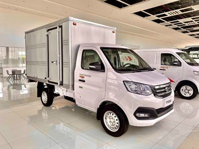 THACO FRONTIER TF230 - THÙNG KÍN, TẢI TRỌNG 990KG