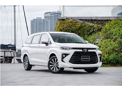 Toyota Avanza Premio MT