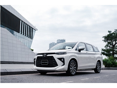 Toyota Avanza Premio CVT