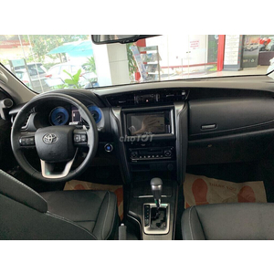 Toyota Fortuner 2.7AT Xăng 4x4