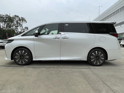 Toyota Alphard 2025