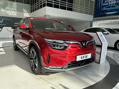 VinFast VF8 Plus