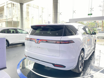 VinFast VF9 Plus