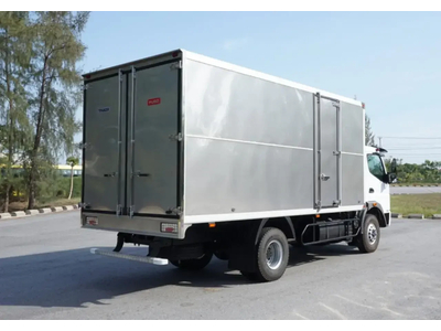 Xe tải Fuso FA 140L - Thùng kín - Tải 6.45 tấn