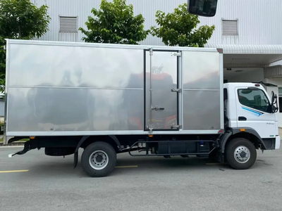 Xe tải Fuso FA 140L - Thùng kín - Tải 6.45 tấn