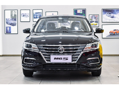 New MG5 1.5 MT