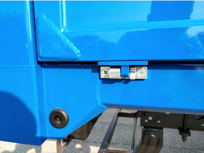 Xe tải Fuso FI 170 - Thùng mui bạt - Tải 8.3 tấn