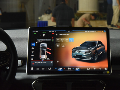 VinFast VF8 Lux Plus