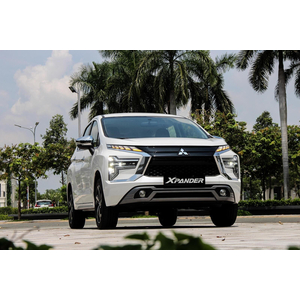 Mitsubishi Xpander AT Premium