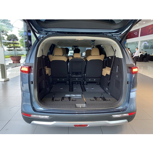 KIA Carnival 2.2D Signature 7S