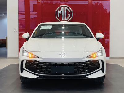 MG7 1.5T Luxury