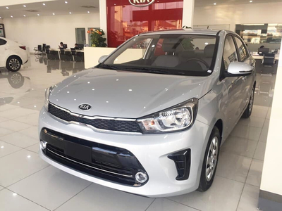 KIA Soluto MT
