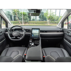 Hyundai Custin 2.0L Cao Cấp