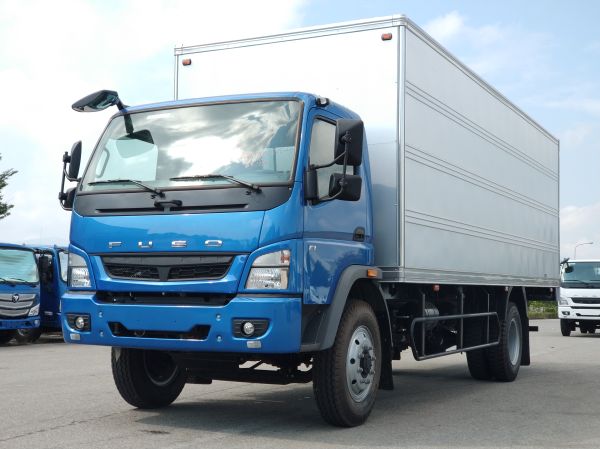 Xe tải Fuso FI 170 - Thùng kín - Tải 8.3 tấn