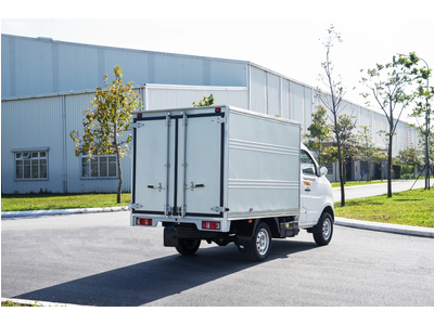 Xe tải Thaco Frontier TF220 - Thùng kín - tải trọng 990Kg