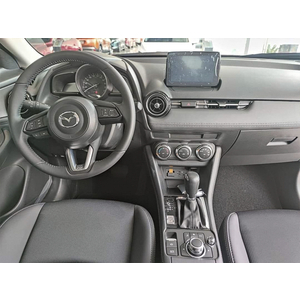 NEW MAZDA CX-3 1.5 AT