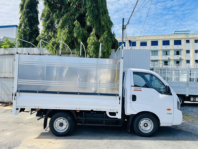 Xe tải KIA K200S 2WD - Thùng mui bạt - Tải trọng 1,49 tấn