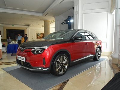 VinFast VF8 Plus