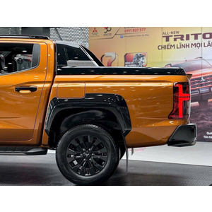 Mitsubishi Triton 4WD AT Athlete